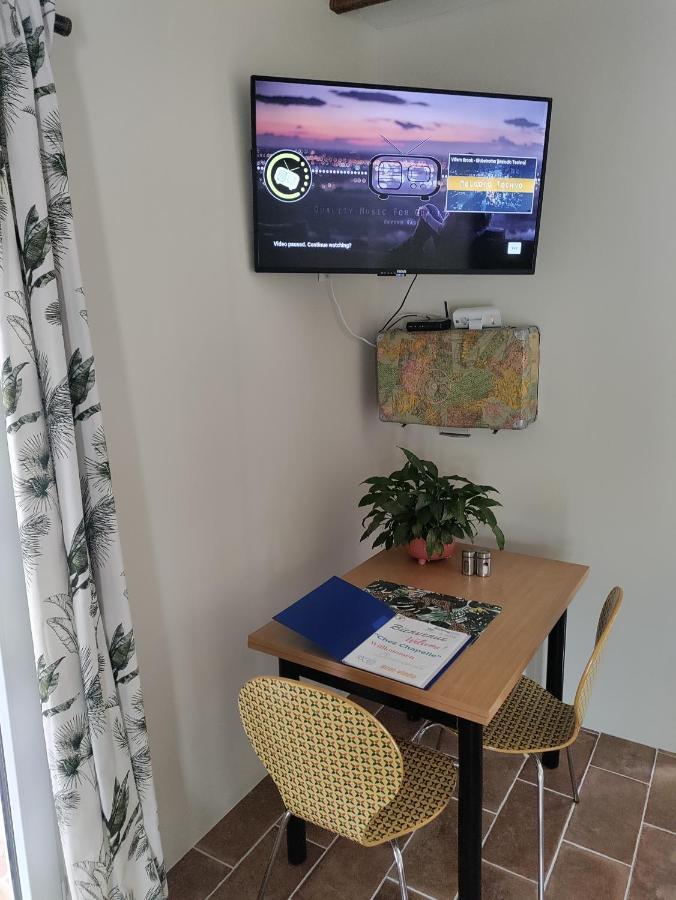 Appartement Chez Chapelle In The Heart Of The Gascony With Pool And Hot Tub à Auch Extérieur photo